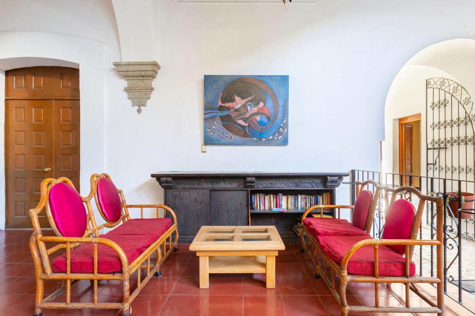 Capital O La Casa De La Tia, Hotel